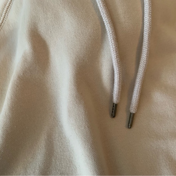 Universal Thread Cropped Hoodie - Picture 4 of 5